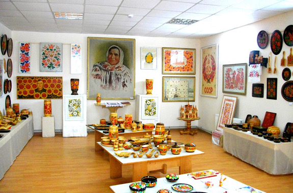 Картинка роспись вещей в петриковке